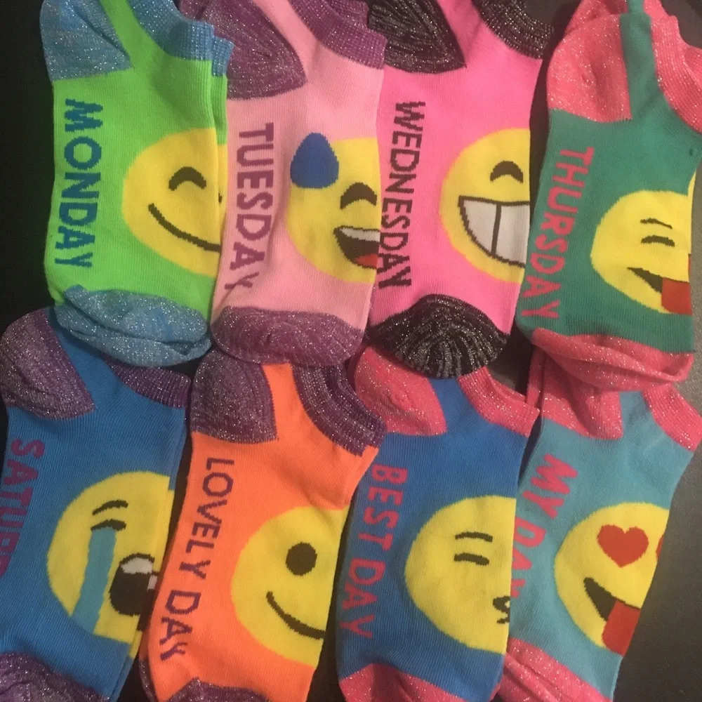 NWOT 8 days of the week socks